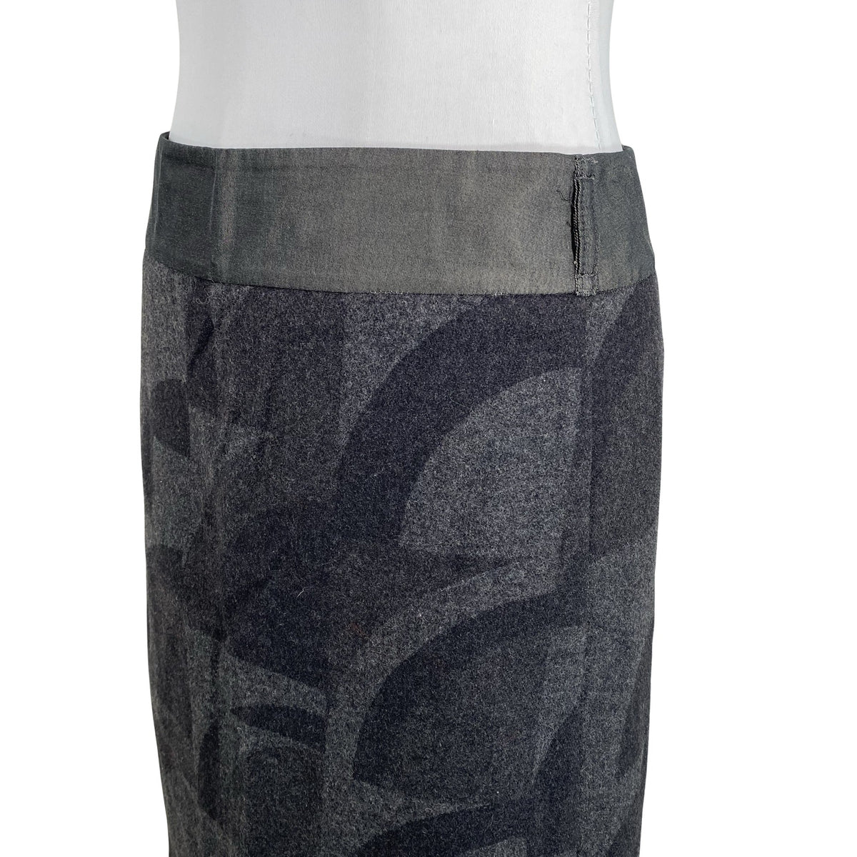 Unisex 'S MaxMara - Mitteveniv seelik, suurus 36 - Hall (2)