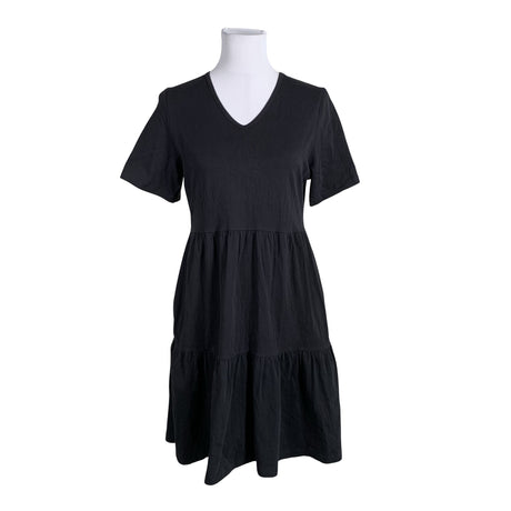 Unisex Versonpuoti - Trikotaažist kleit, suurus 36 - Must ()
