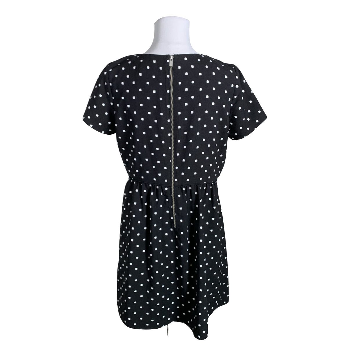 Unisex Dobber - Mitteveniv kleit, suurus 40 - Must (2)