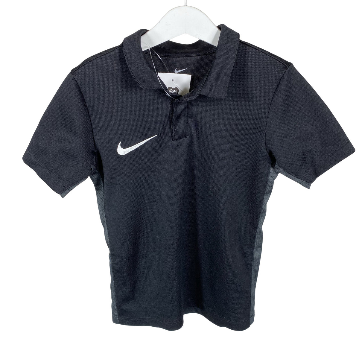 Unisex Nike - Spordisärk, lühikesed käised, suurus 122 - 128 - Must (1)
