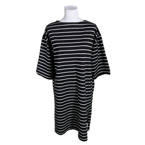 Unisex Trendyol - Trikotaažist kleit, suurus 40 - Must (1)
