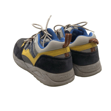 Unisex Karhu - Tennised, suurus 43 - Hall (2)