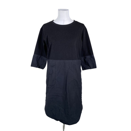Unisex COS - Mitteveniv kleit, suurus 36 - Must ()