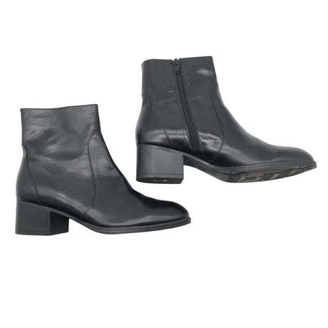 Unisex Wonders - Poolsaapad, suurus 38 - Must ()