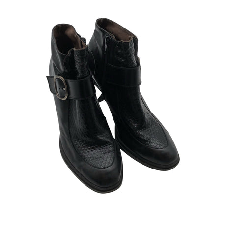 Unisex Wonders - Poolsaapad, suurus 40 - Must (2)