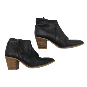 Unisex Urban Outfitters - Poolsaapad, suurus 39 - Must (1)