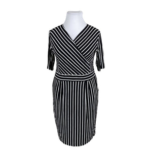 Unisex Arimi - Trikotaažist kleit, suurus 42 - Must (1)