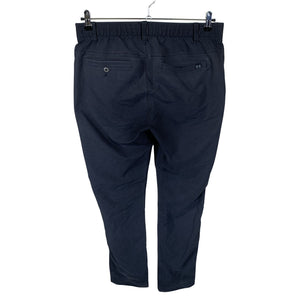 Unisex Under Armour - Õuepüksid, suurus 42 - Must (2)