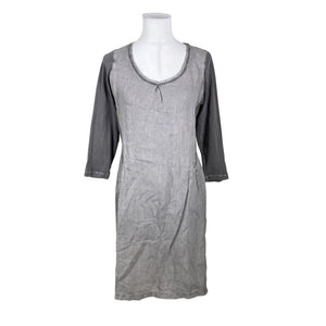 Unisex Sandwich - Mitteveniv kleit, suurus 38 - Hall (1)