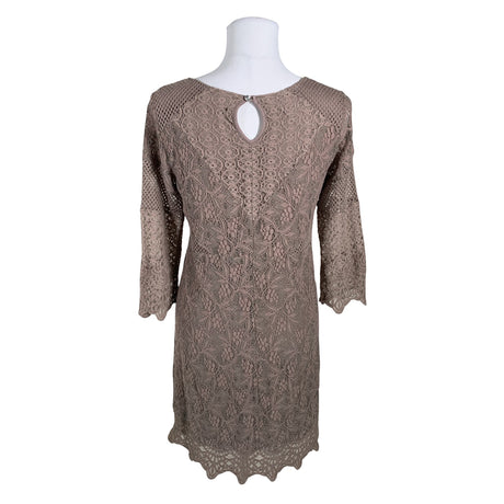 Unisex Cream - Mitteveniv kleit, suurus 40 - Hall (2)