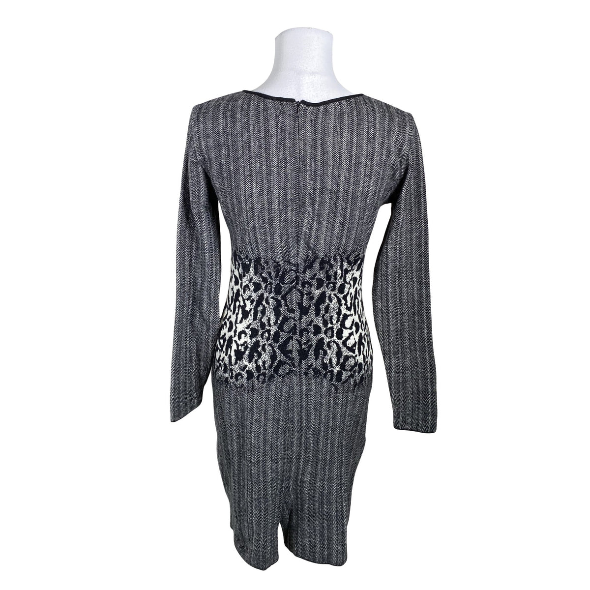Unisex Hugo Boss - Kootud kleit, suurus 36 - Hall (2)