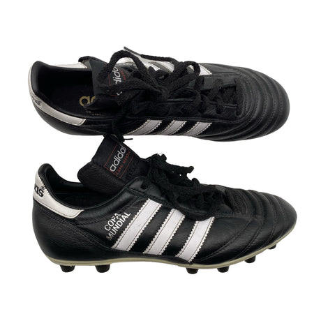 Unisex Adidas - Jalgpallijalatsid , suurus 39 - Must ()