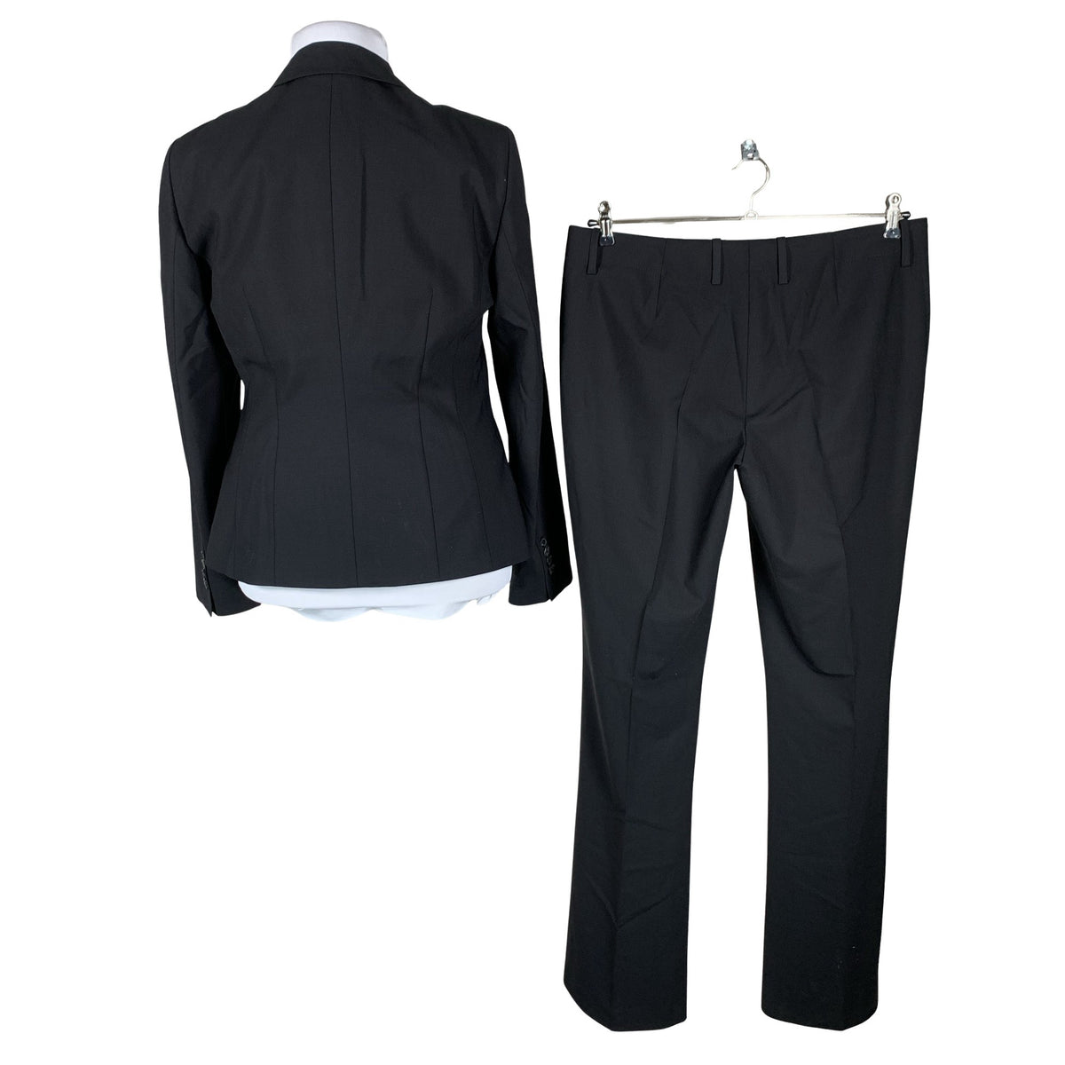 Unisex Hugo Boss - Kostüüm, suurus 42 - Must (2)