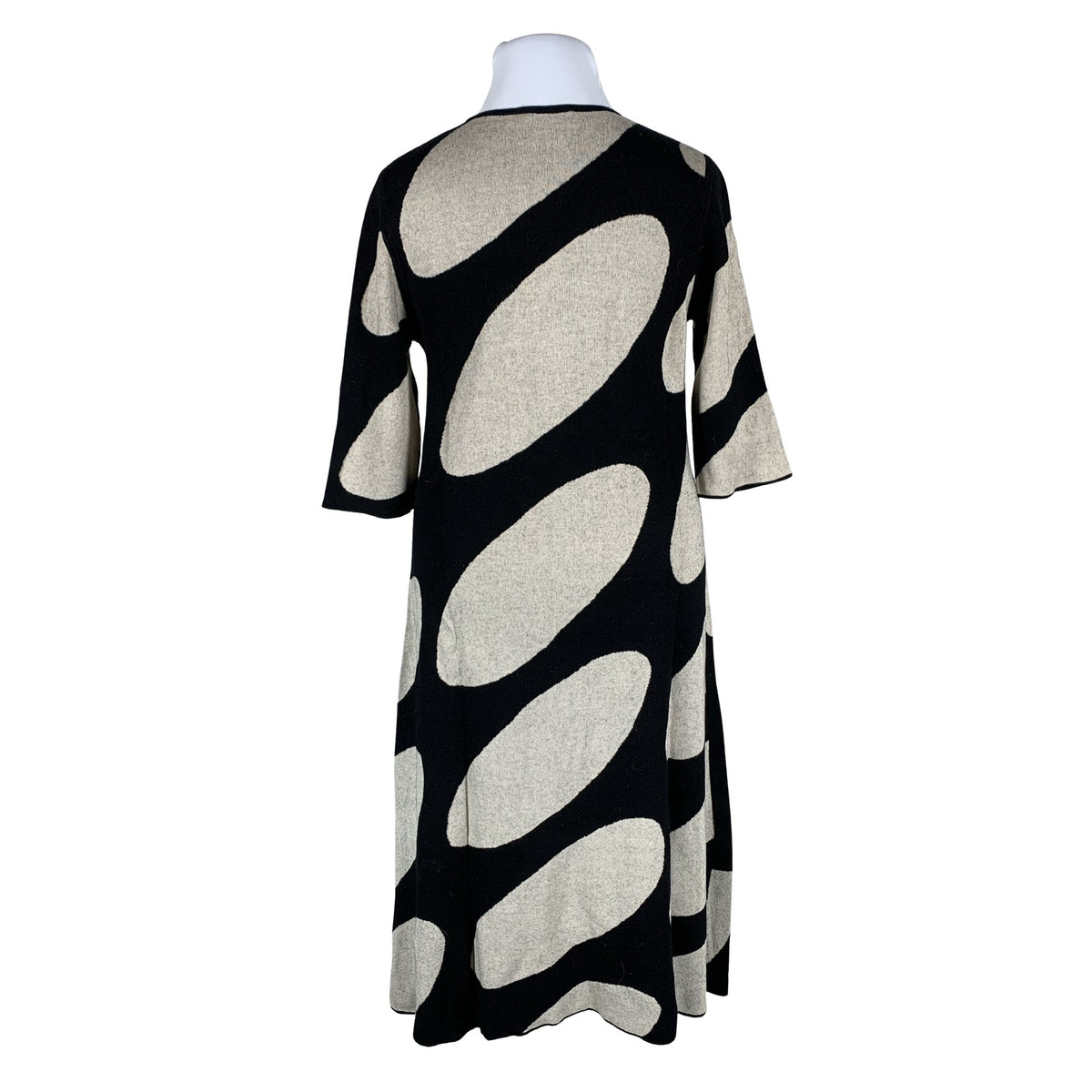 Unisex Marimekko - Kootud kleit, suurus 42 - Must (2)
