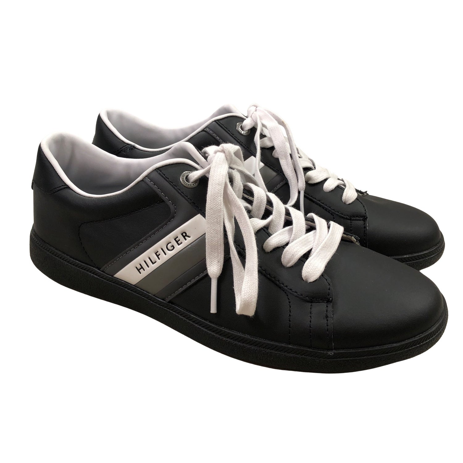  Tennarit  Tennarit, koko 42  Tommy Hilfiger 
