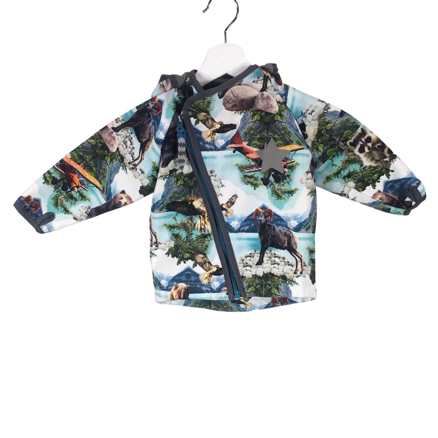  Välikausitakki  Softshell-takki, koko 68 - 74  Racoon 