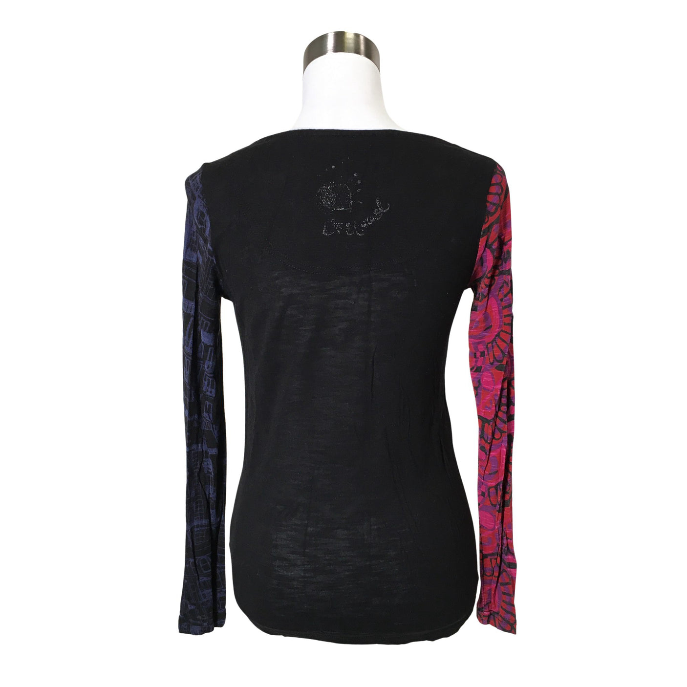 Unisex Desigual - Trikoopaita, koko 36 -  (2)