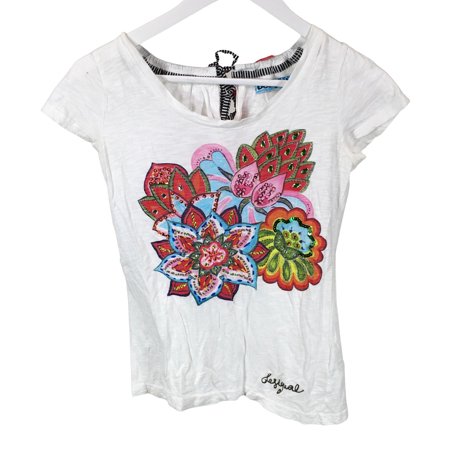  T-paita  T-paita, koko 36  Desigual 