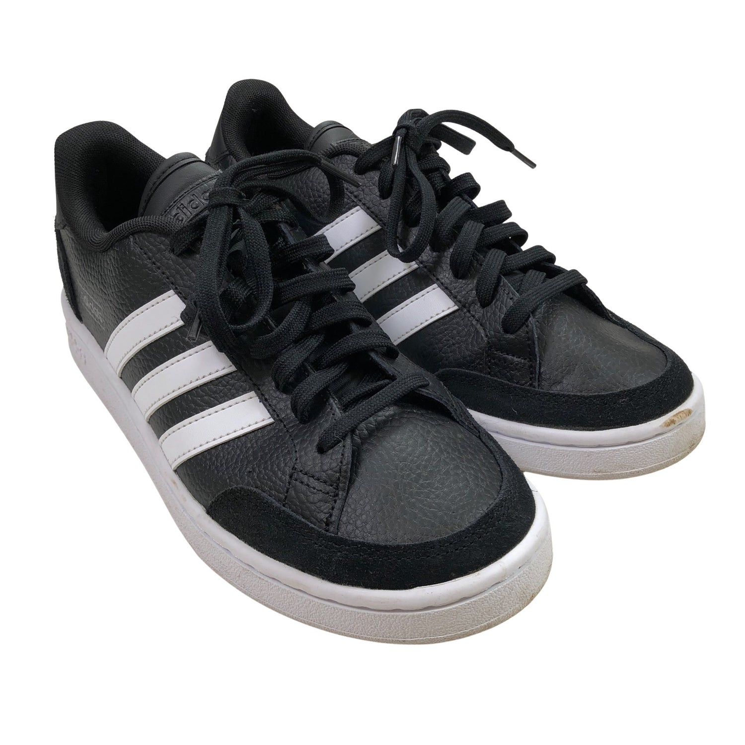  Tennarit  Tennarit, koko 42  Adidas 