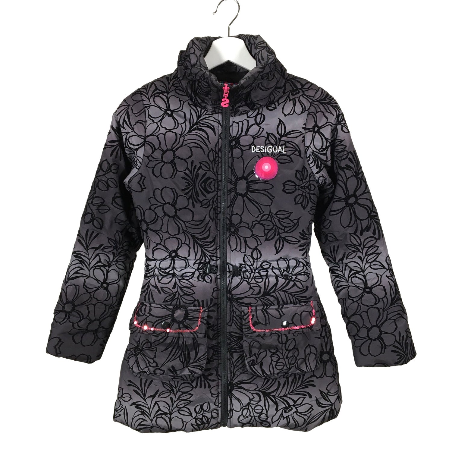  Toppatakki  Toppatakki, koko 146 - 152  Desigual 
