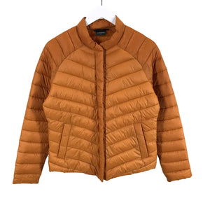 Unisex Everest - Kevyttoppatakki, koko 40 -  (1)