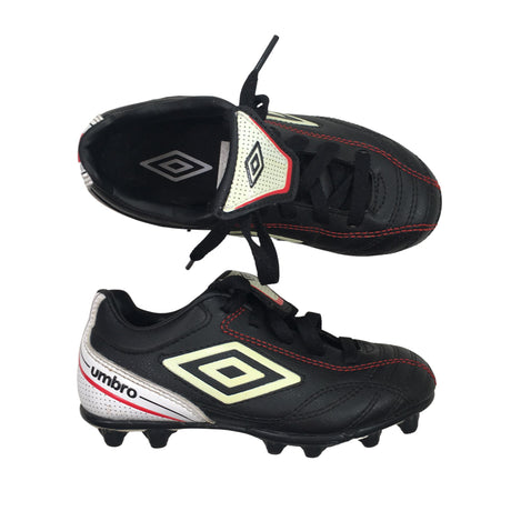 Unisex Umbro - Nappulakengät, koko 28 -  ()