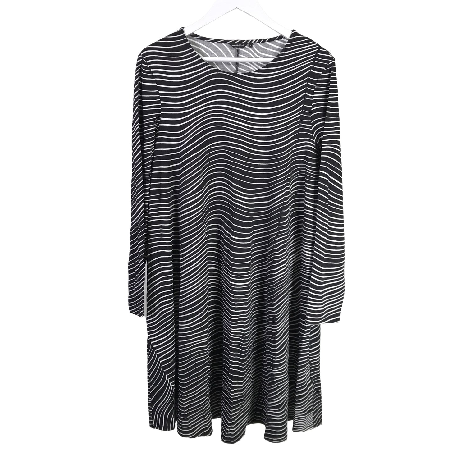  Mekko  Trikoomekko, koko 42  Marimekko 