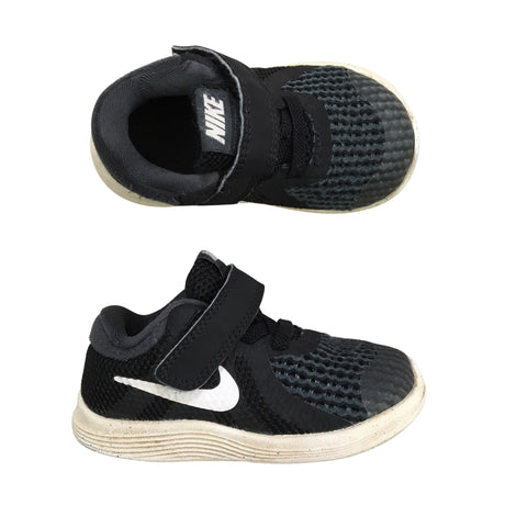 Unisex Nike - Lenkkarit, koko 21 -  ()
