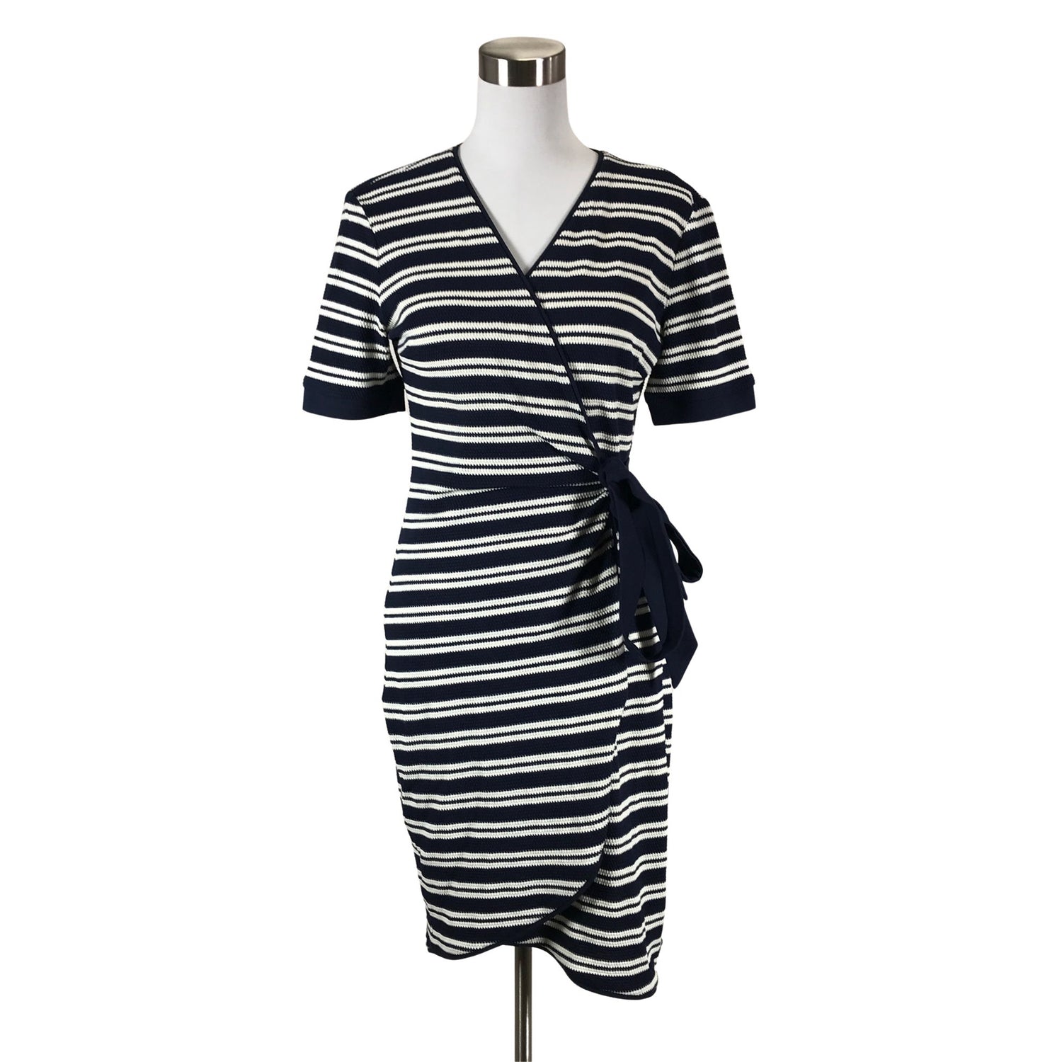  Mekko  Trikoomekko, koko 40  Favourites 