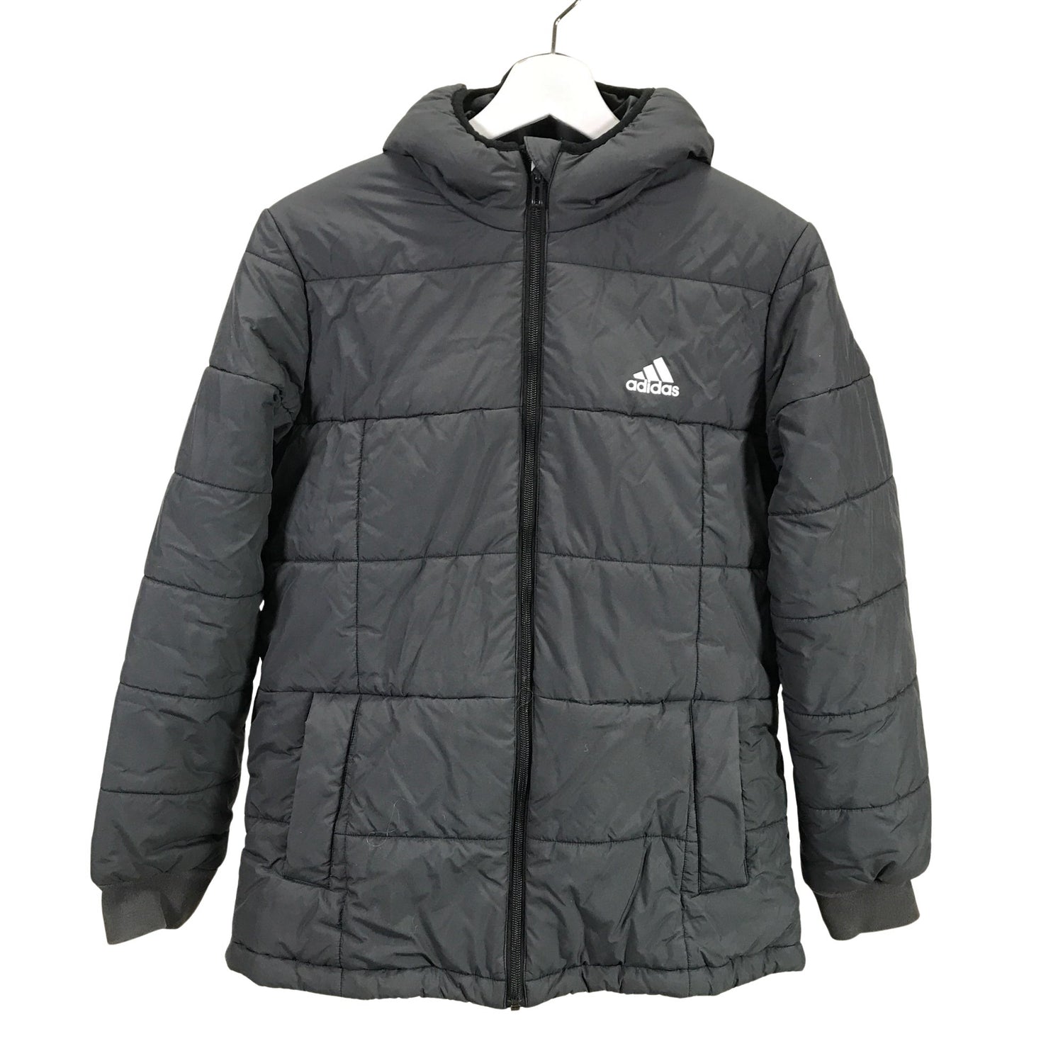  Toppatakki  Toppatakki, koko 158 - 164  Adidas 