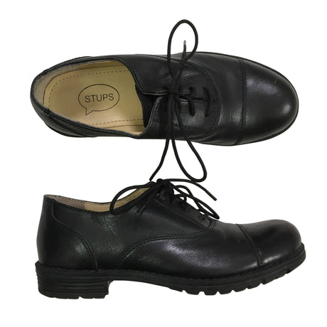 Unisex Stups - Juhlakengät, koko 33 -  ()