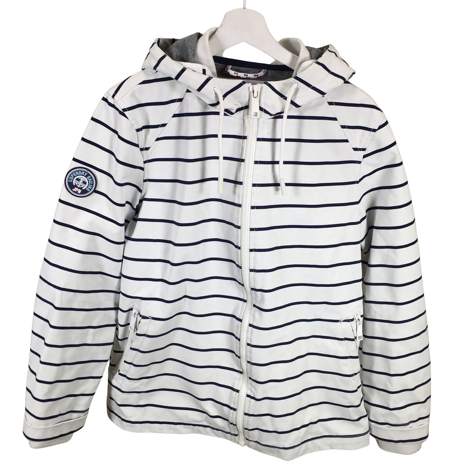  Urheilutakki  Ulkoilutakki, koko 42  Superdry 