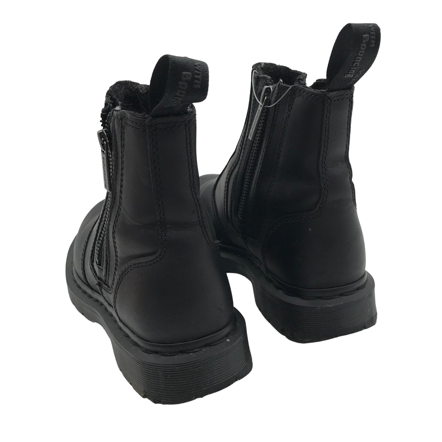  Nilkkurit  Nilkkurit, koko 37  Dr. Martens 