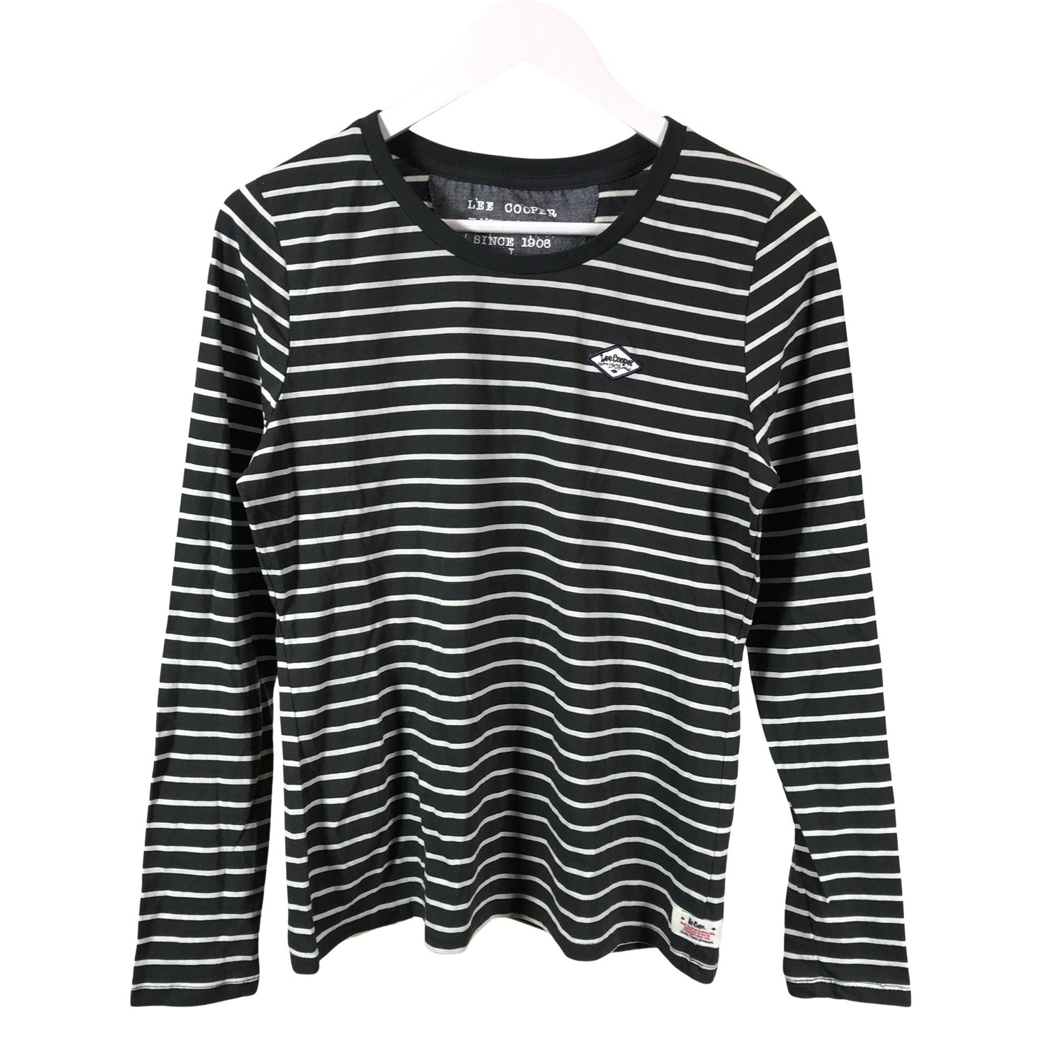  Paita  Trikoopaita, koko 40  Lee Cooper 