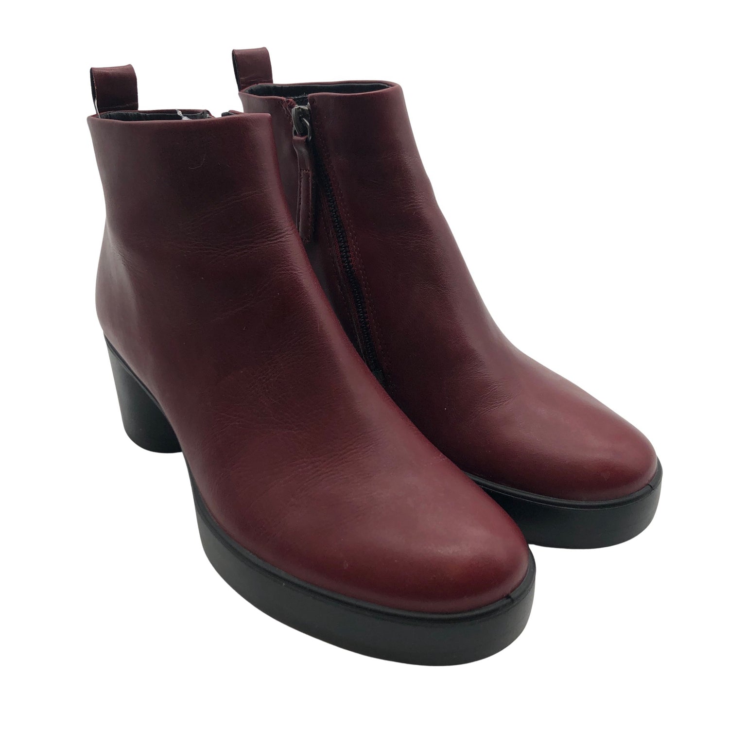  Nilkkurit  Nilkkurit, koko 38  Ecco 