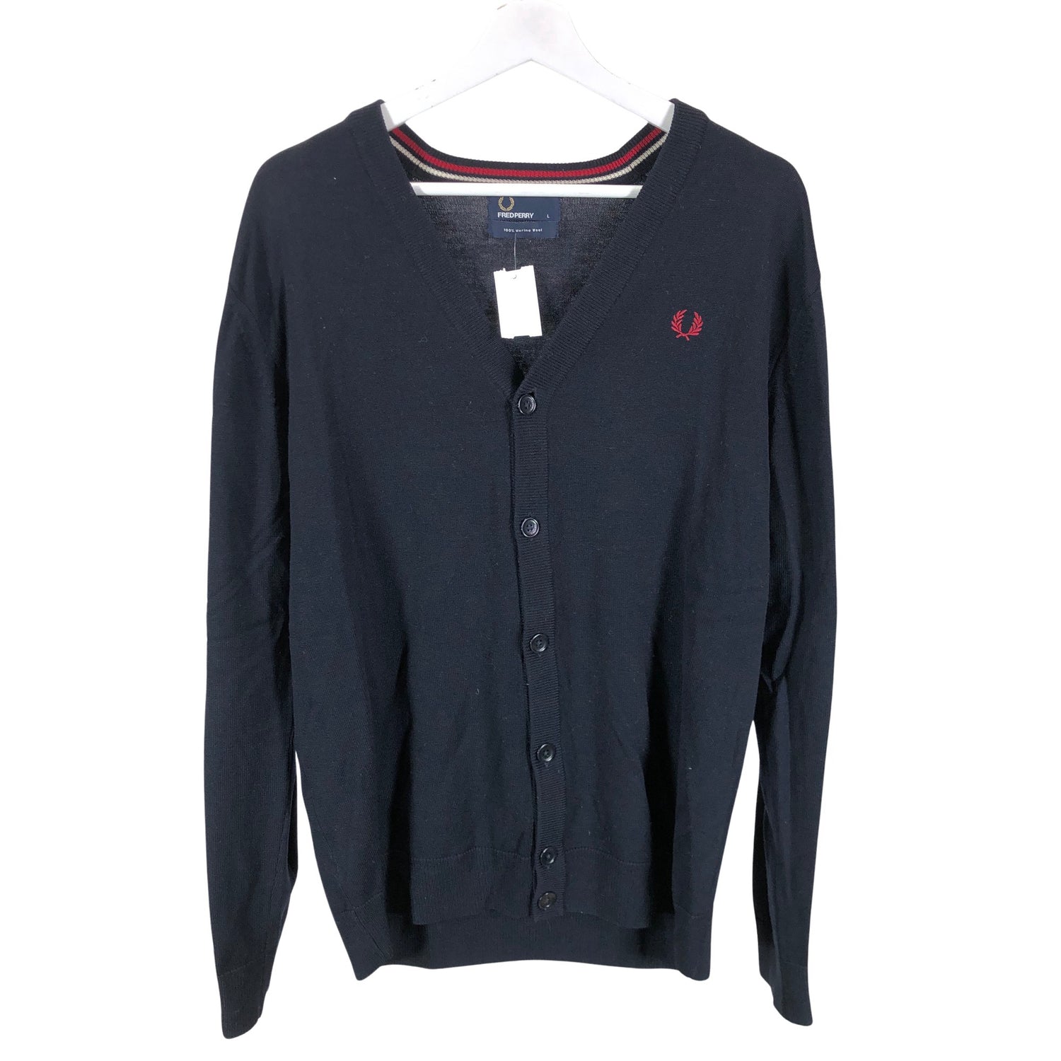  Neuletakki  Neuletakki, koko L  Fred Perry 