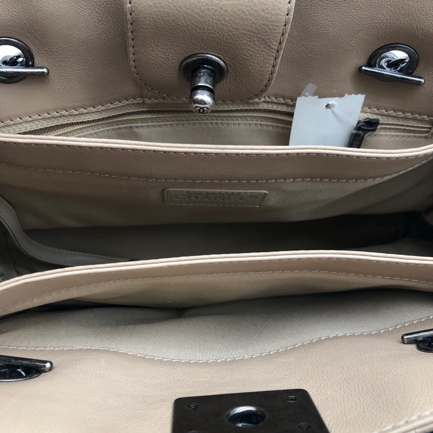  Käsilaukku  Käsilaukku, koko Midi  Chanel 