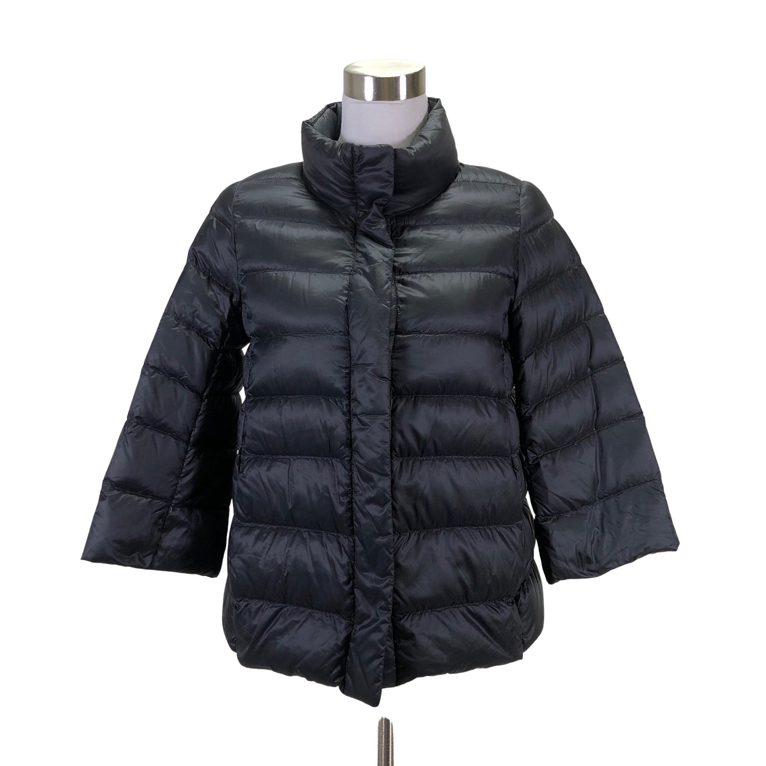  Kevytuntuvatakki  Kevytuntuvatakki, koko 36  Uniqlo 