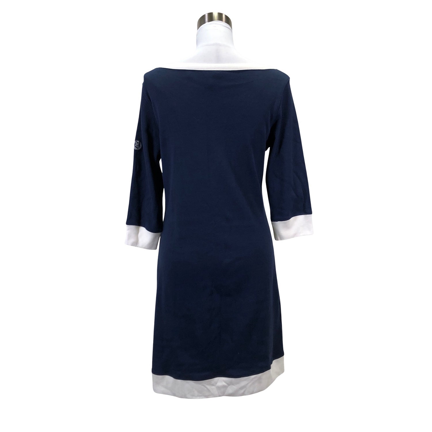  Mekko  Trikoomekko, koko 42  Henri Lloyd 