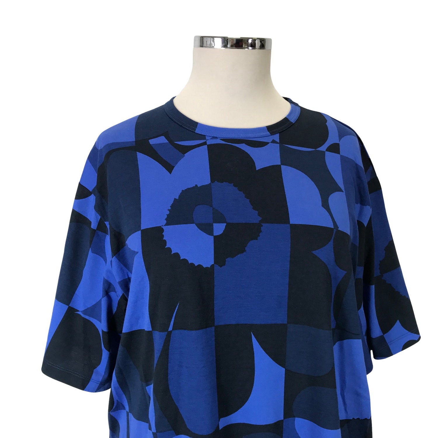  Mekko  Trikoomekko, koko 42  Marimekko 