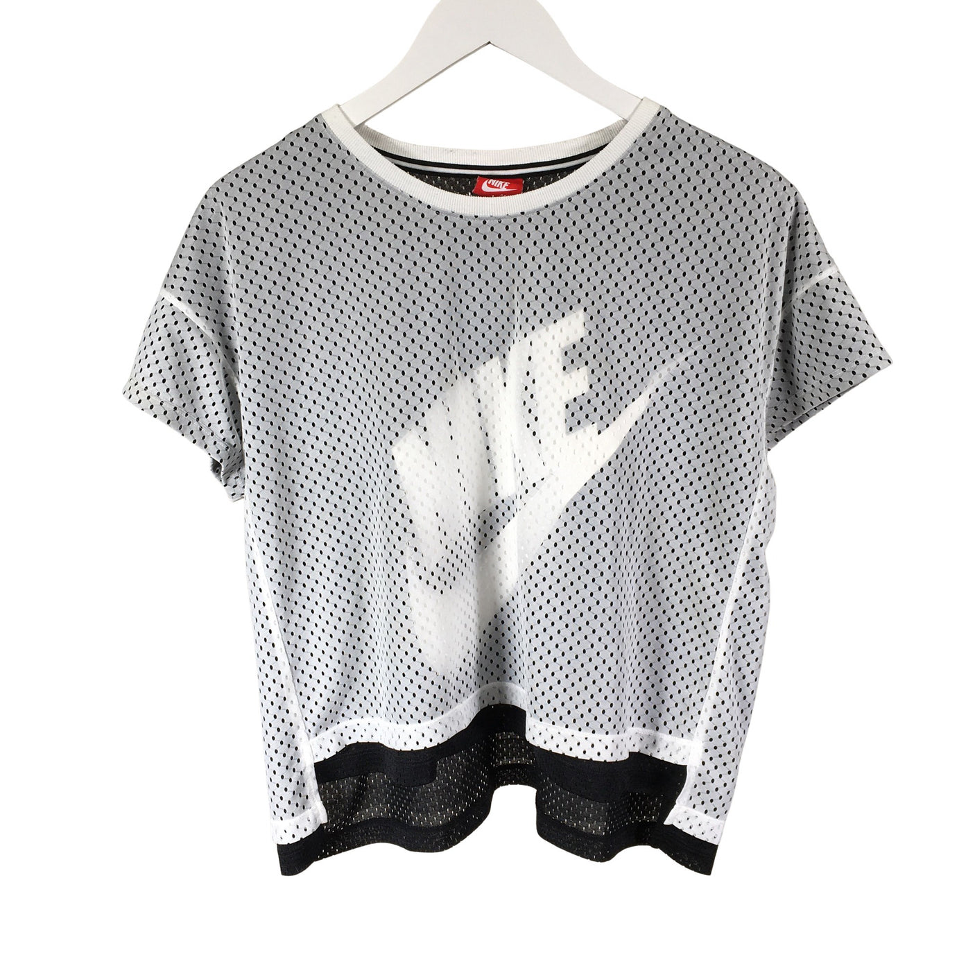 Unisex Nike - Urheilupaita, lyhyet hihat, koko 36 -  (1)