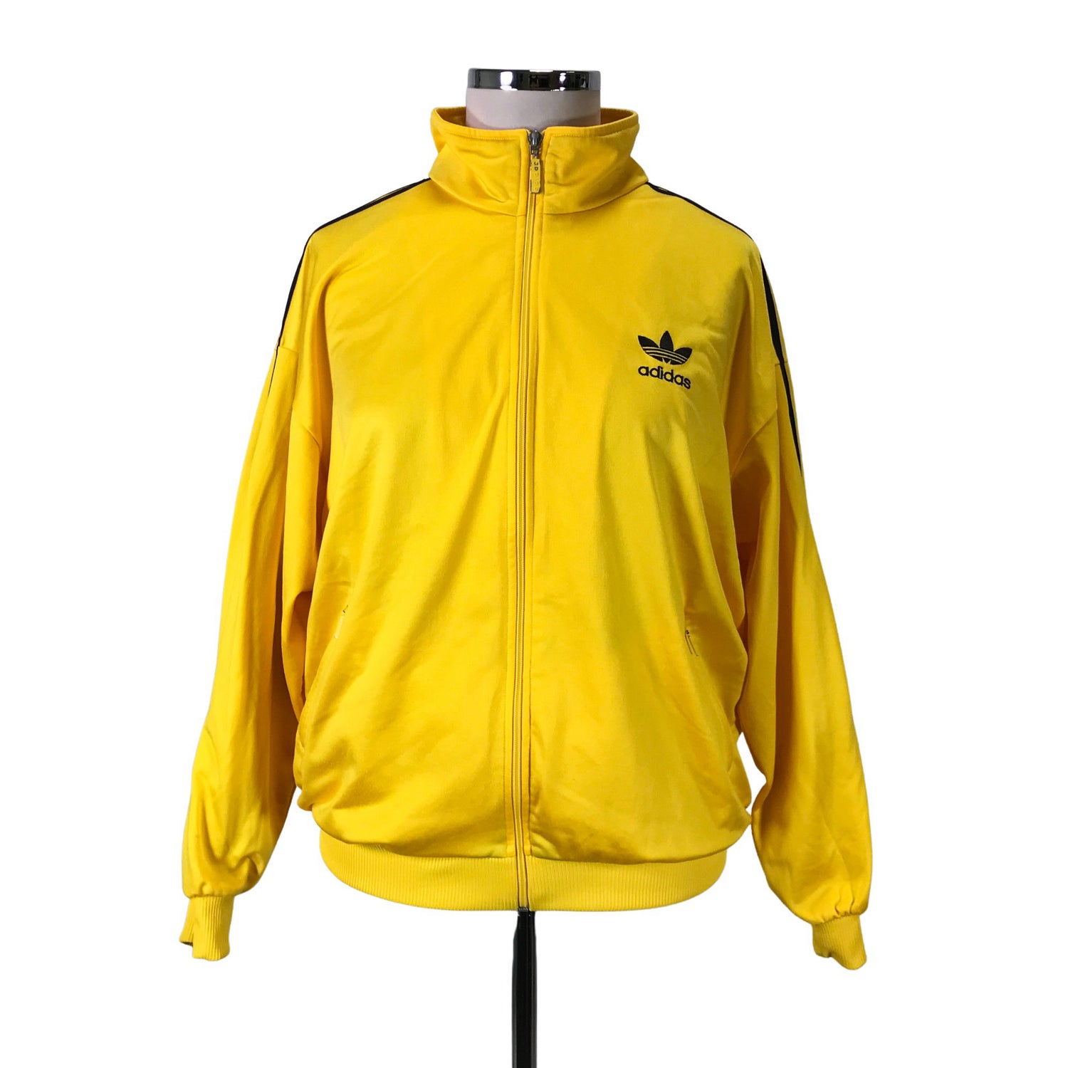  Urheilutakki  Verryttelytakki, koko 42  Adidas 