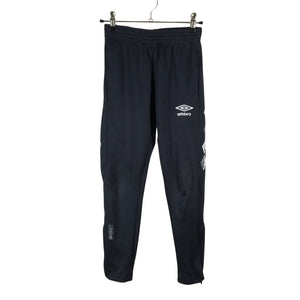 Unisex Umbro - Verryttelyhousut, koko 134 - 140 -  (1)