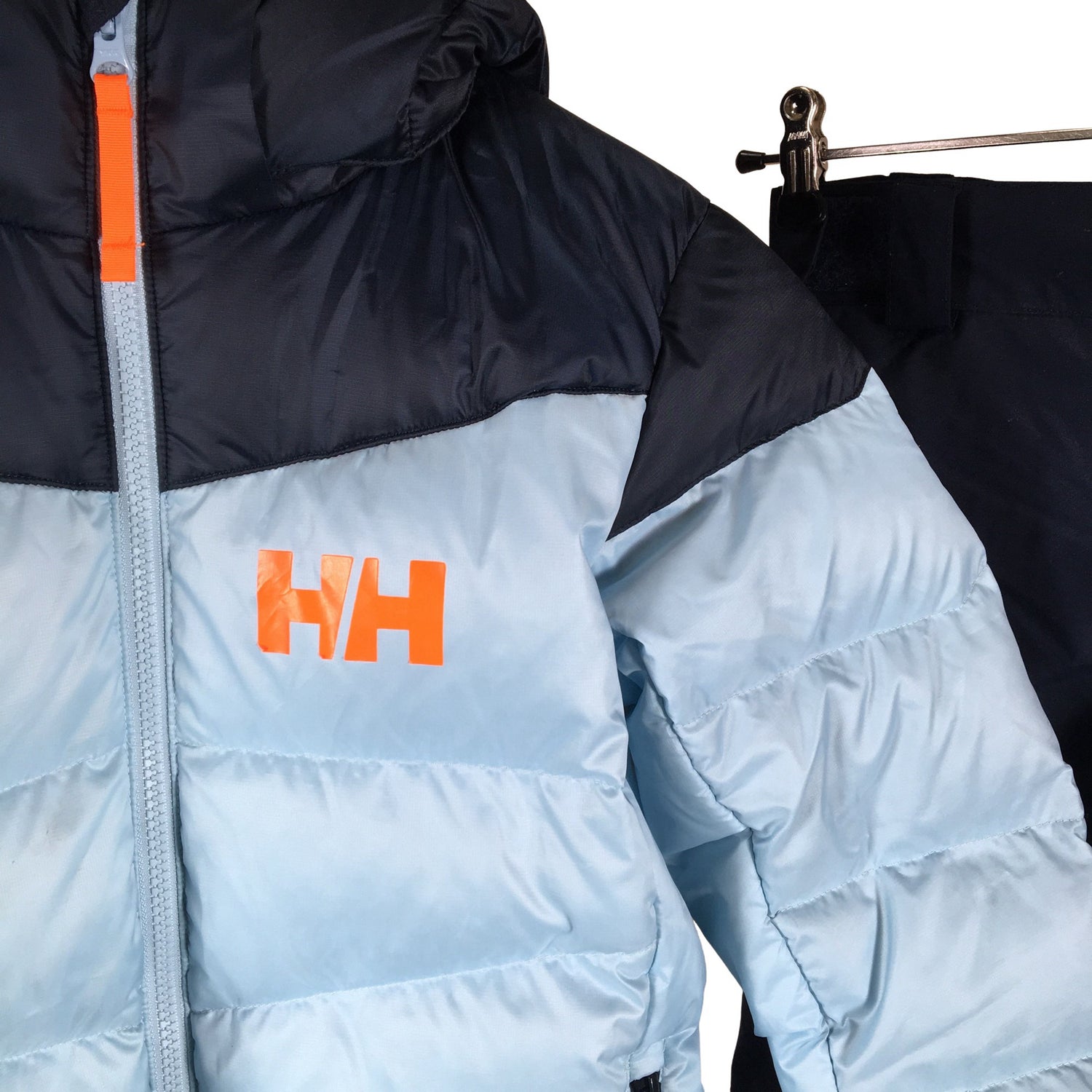  Toppa-asu  Toppa-asu, koko 134 - 140  Helly Hansen 
