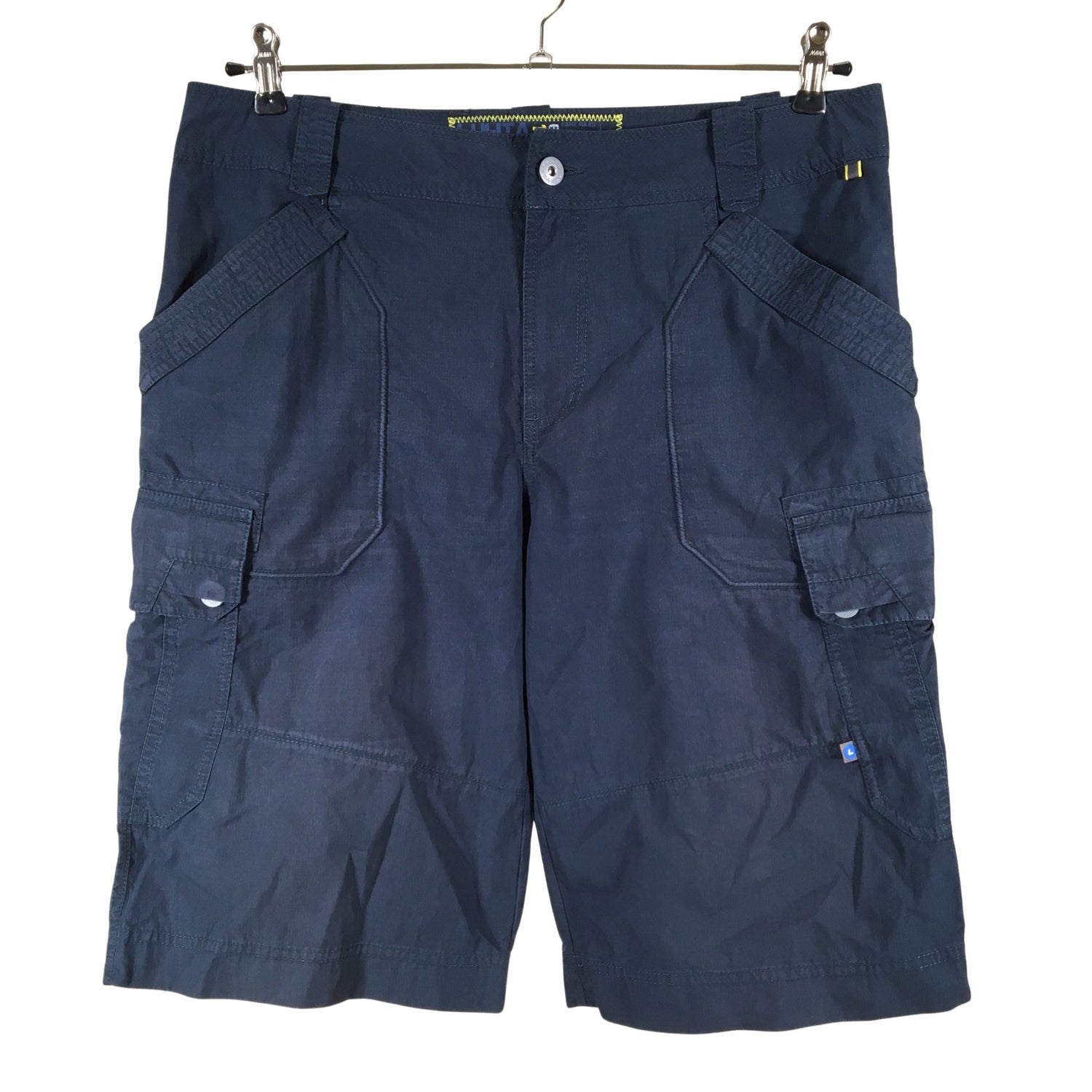  Shortsit  Shortsit, koko L  Luhta 