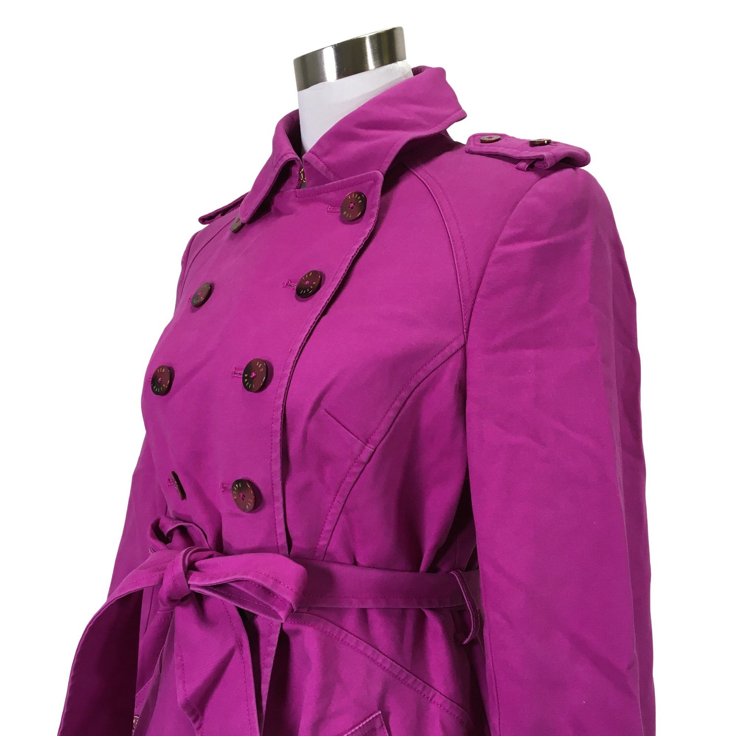  Välikausitakki  Trenssitakki, koko 38  Ted Baker 