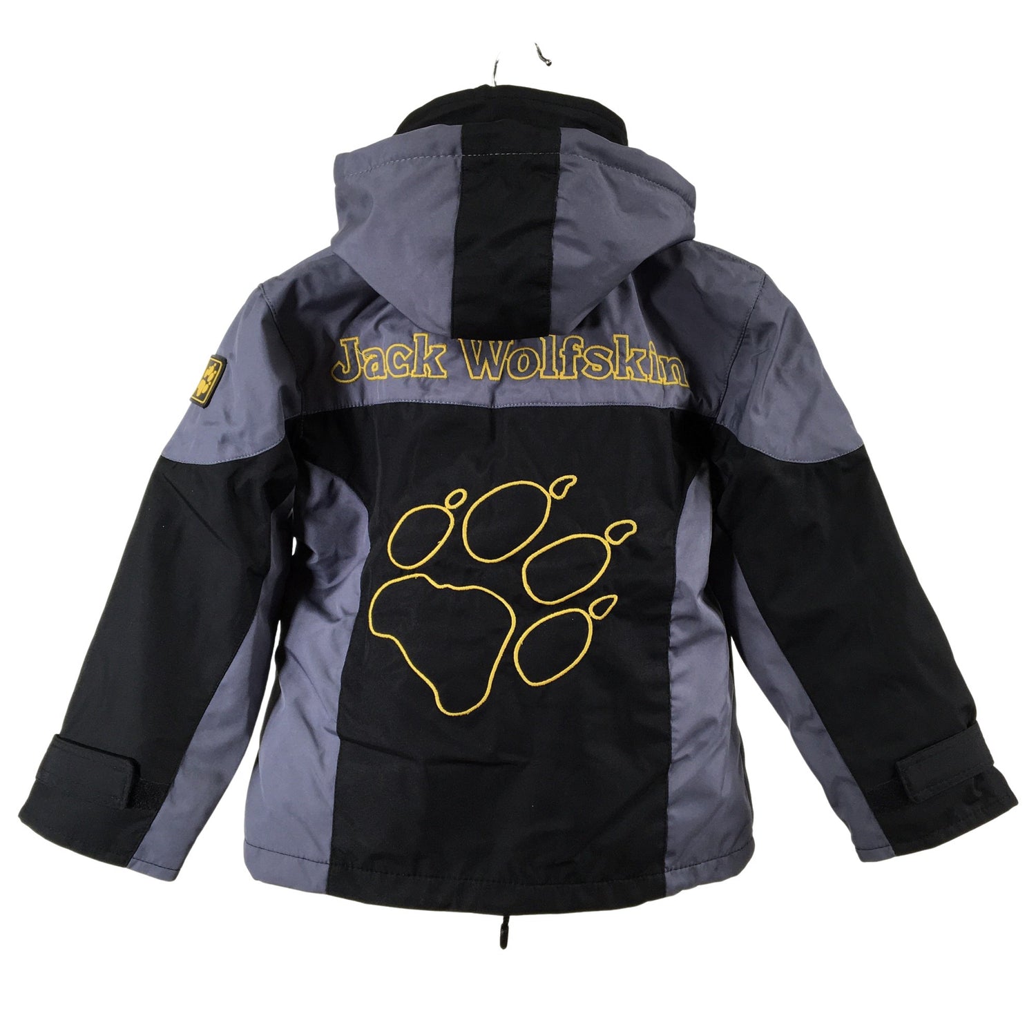  Toppatakki  Toppatakki, koko 92 - 98  Jack Wolfskin 