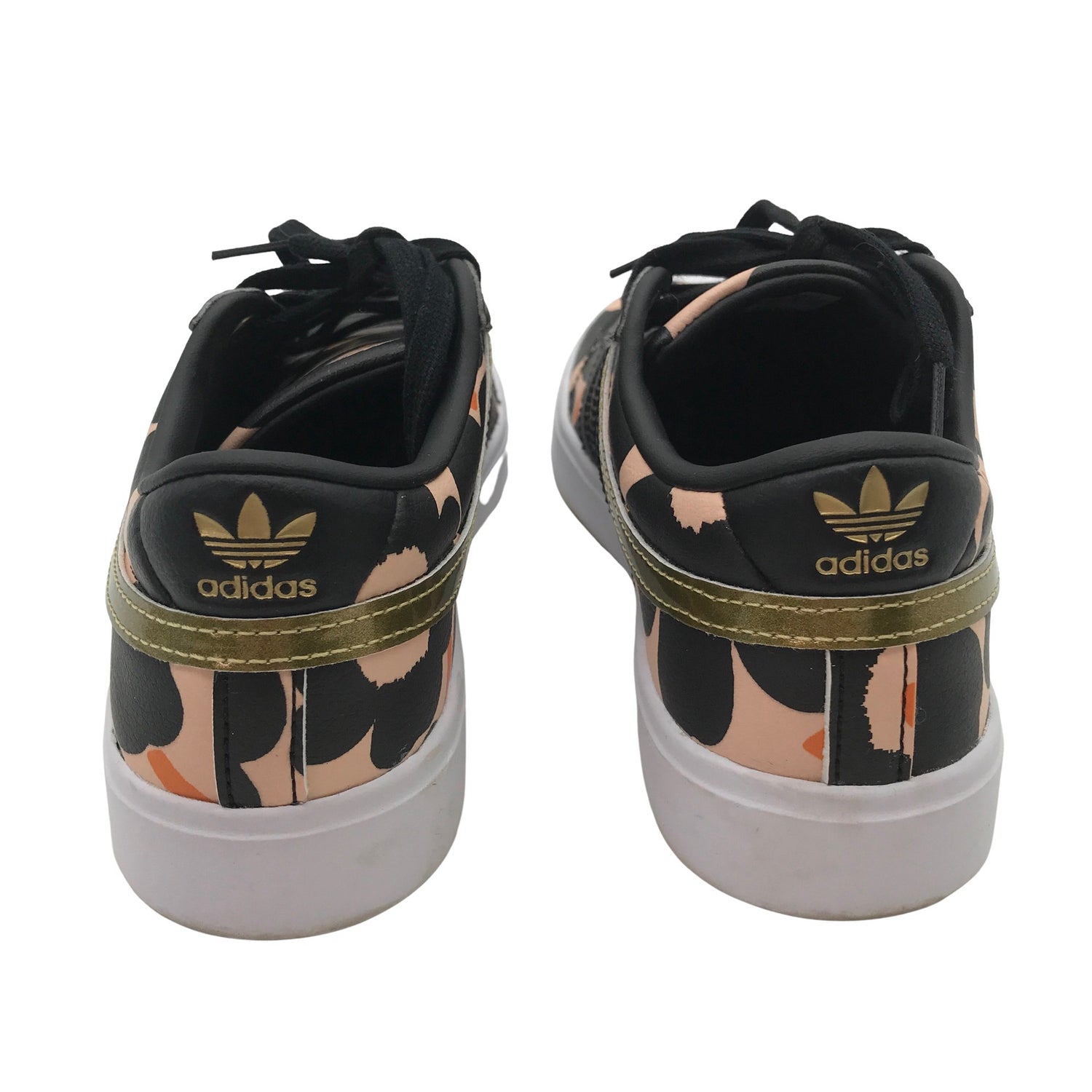  Tennarit  Tennarit, koko 37  Adidas 