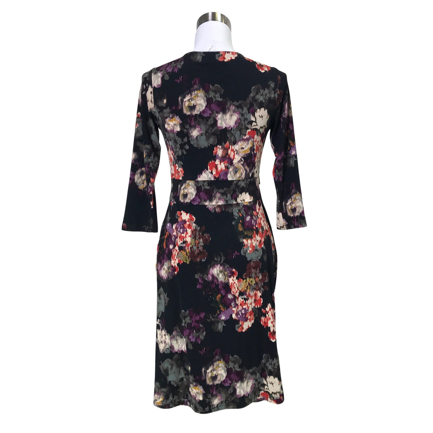  Mekko  Trikoomekko, koko 36  Andiata 