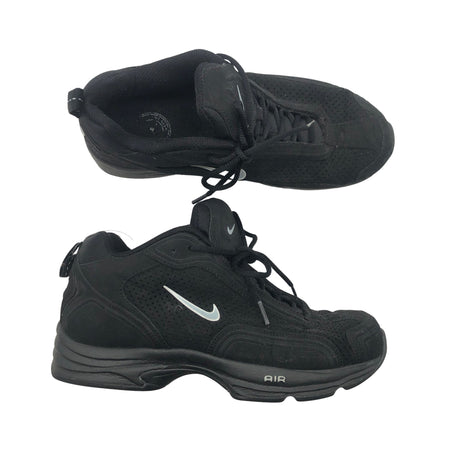 Unisex Nike - Sisäliikuntakengät, koko 39 -  ()